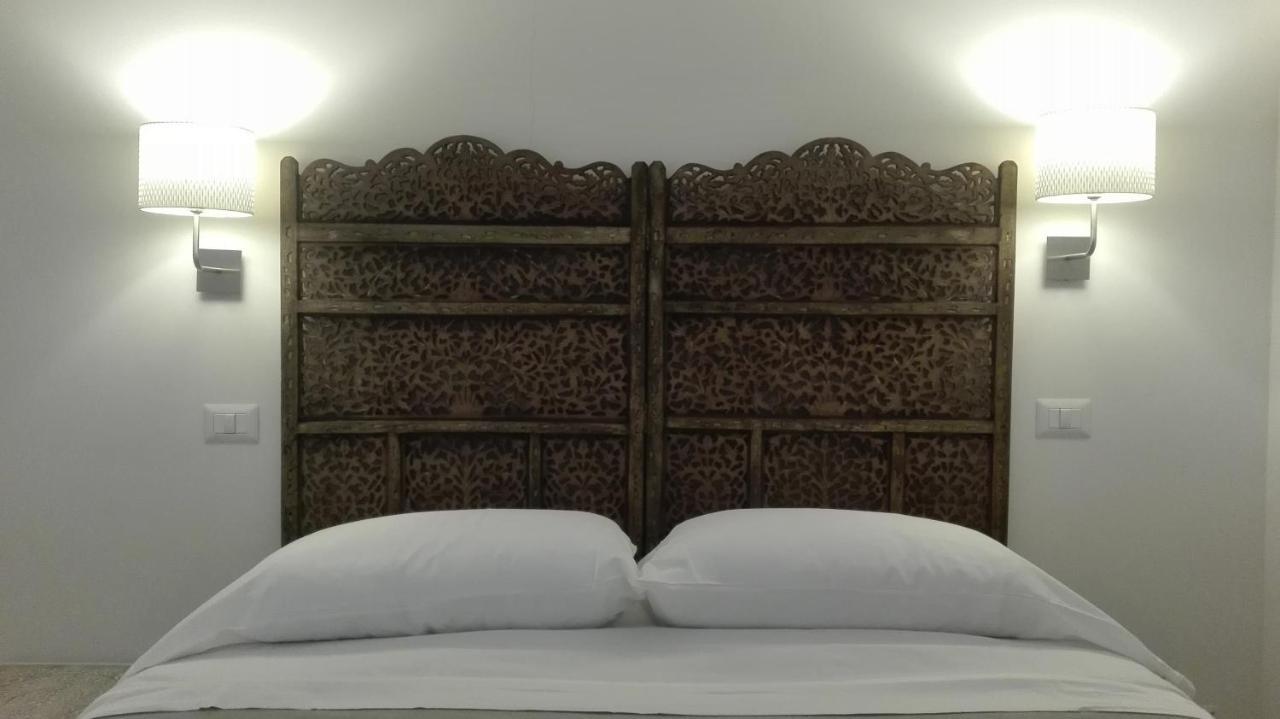 Bed and Breakfast Piano Nobile Nápoles Exterior foto